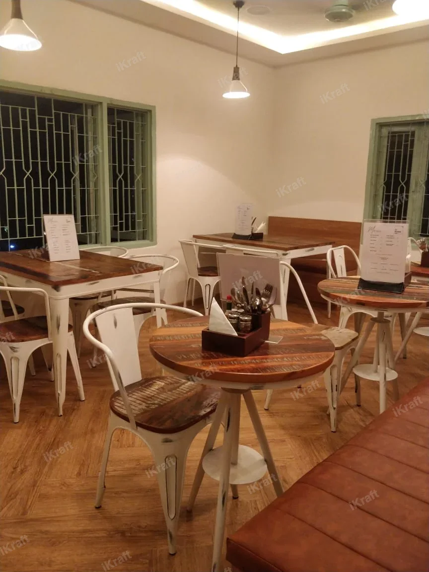 Posh Nosh interior by iKraft, view 7