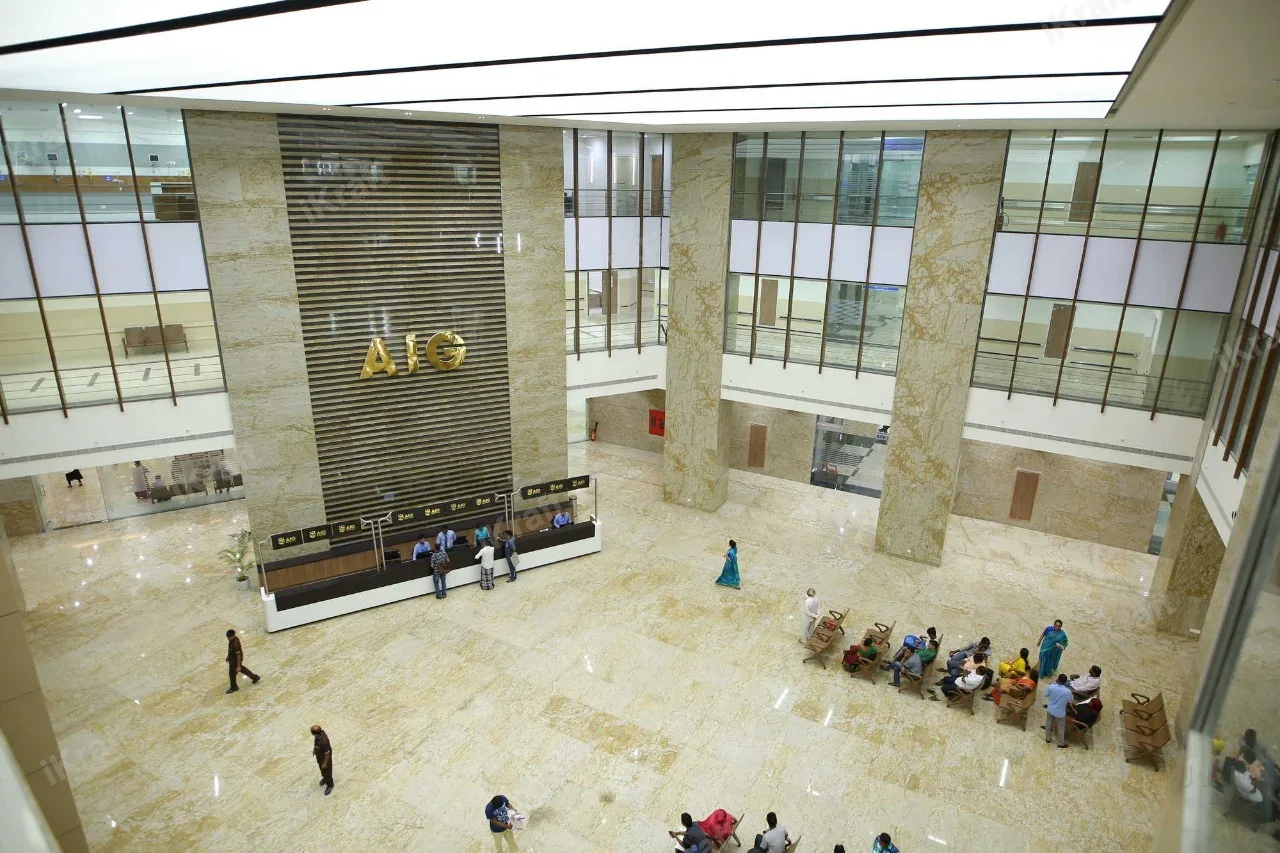 Aig Hospital interior by iKraft, view 4