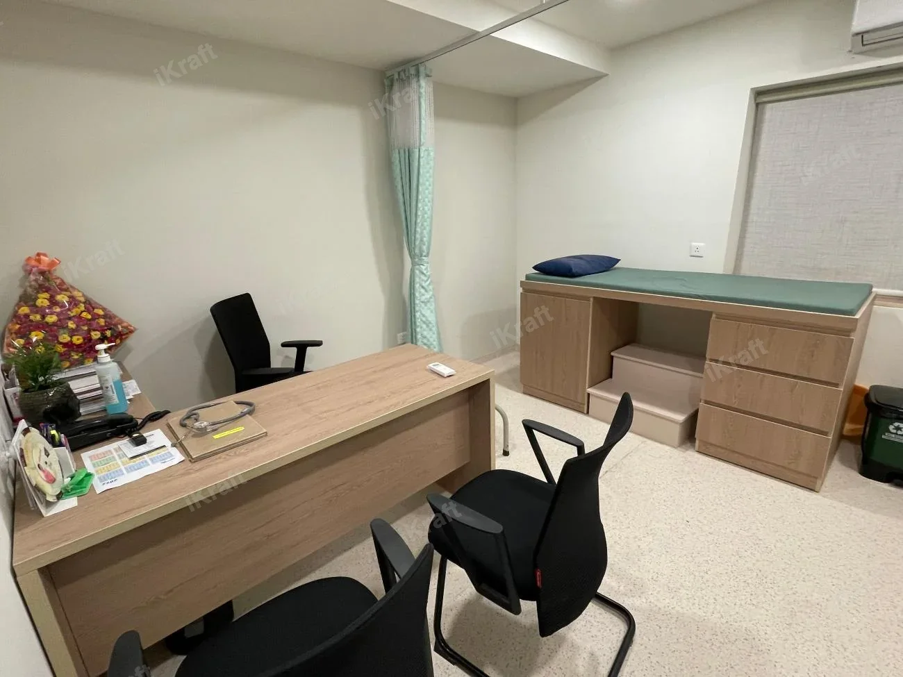 Shanthabai Clinic interior by iKraft, view 5